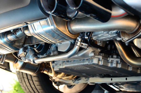 How to Select the Best Performance Exhaust System for a BMW Z4 for Sound and Efficiency?
